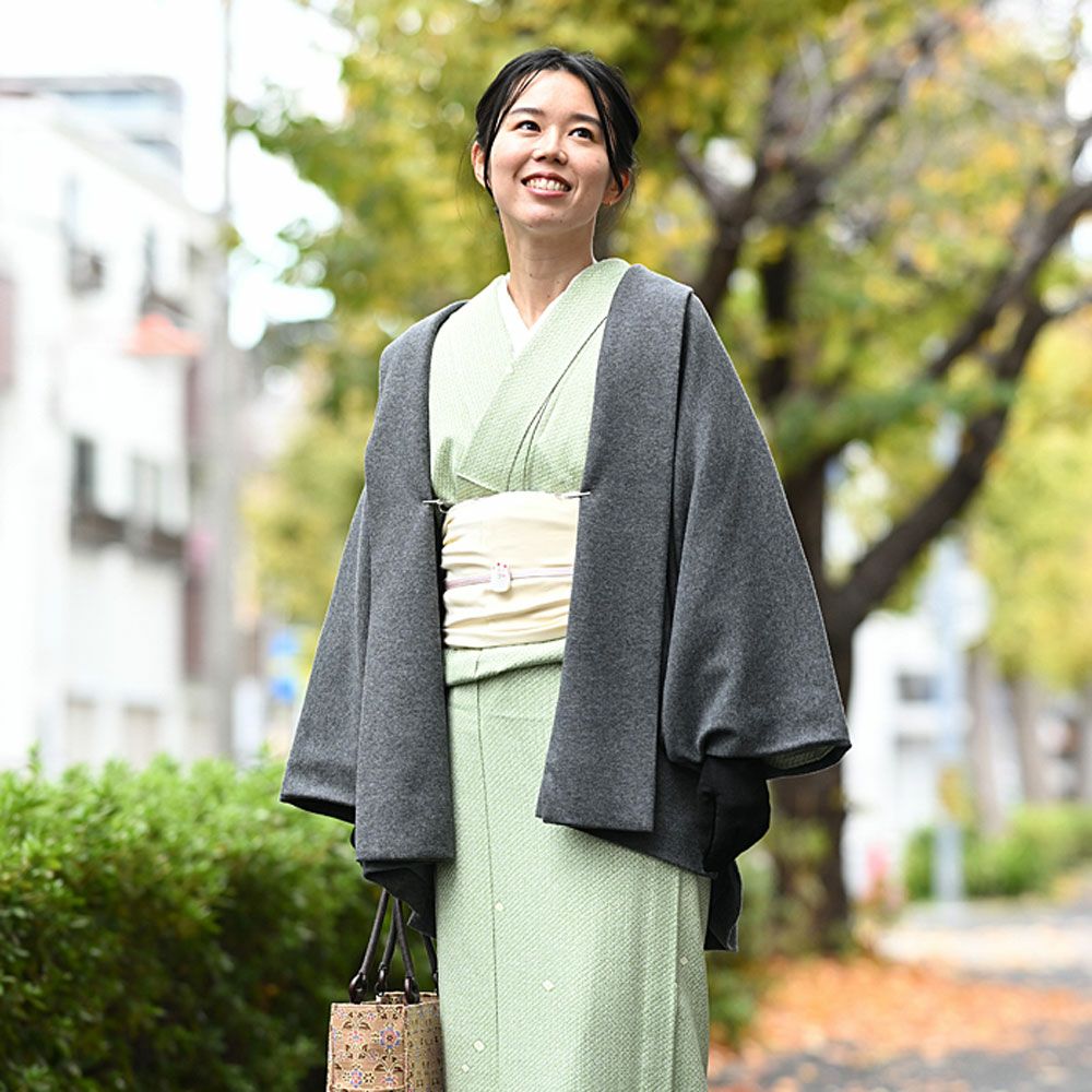 黒の羽織付き着物 135cm 美品(短時間着用) 黒の羽織付き着物 135cm 美品(短時間着用) 【公式通販】