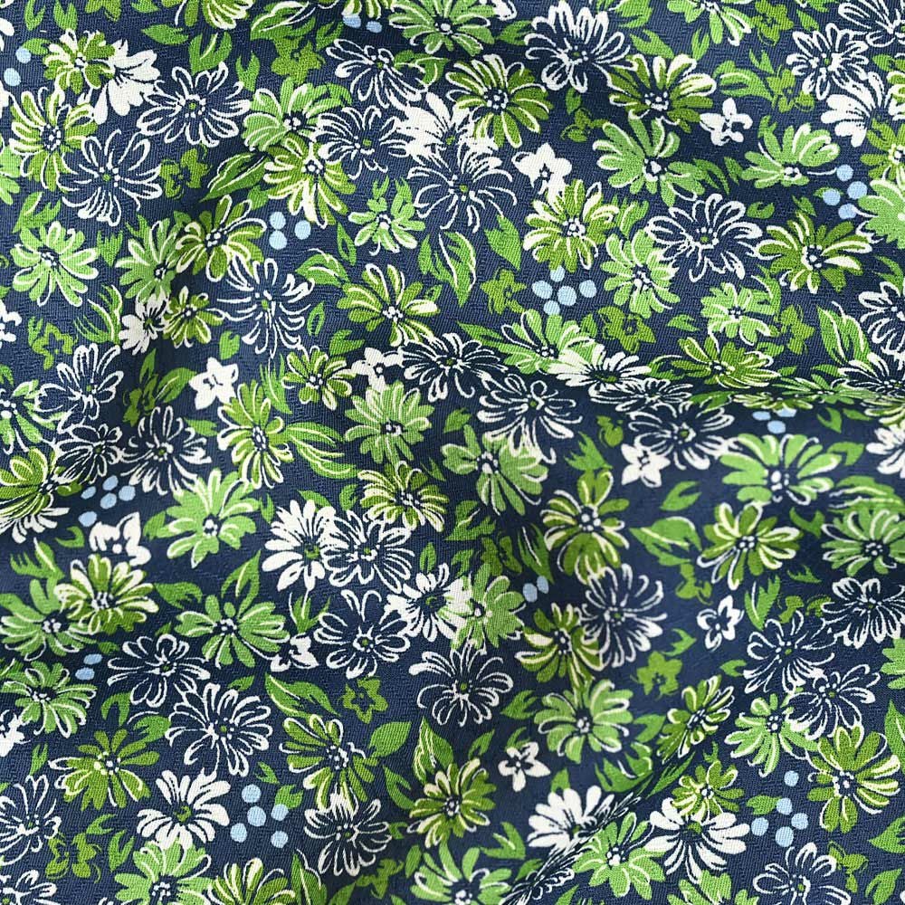新品　反物(グリーン地に四季の花々＊ウ一ル素材) 新品 反物(グリーン地に四季の花々＊ウ一ル素材) 楽天市場】色無地